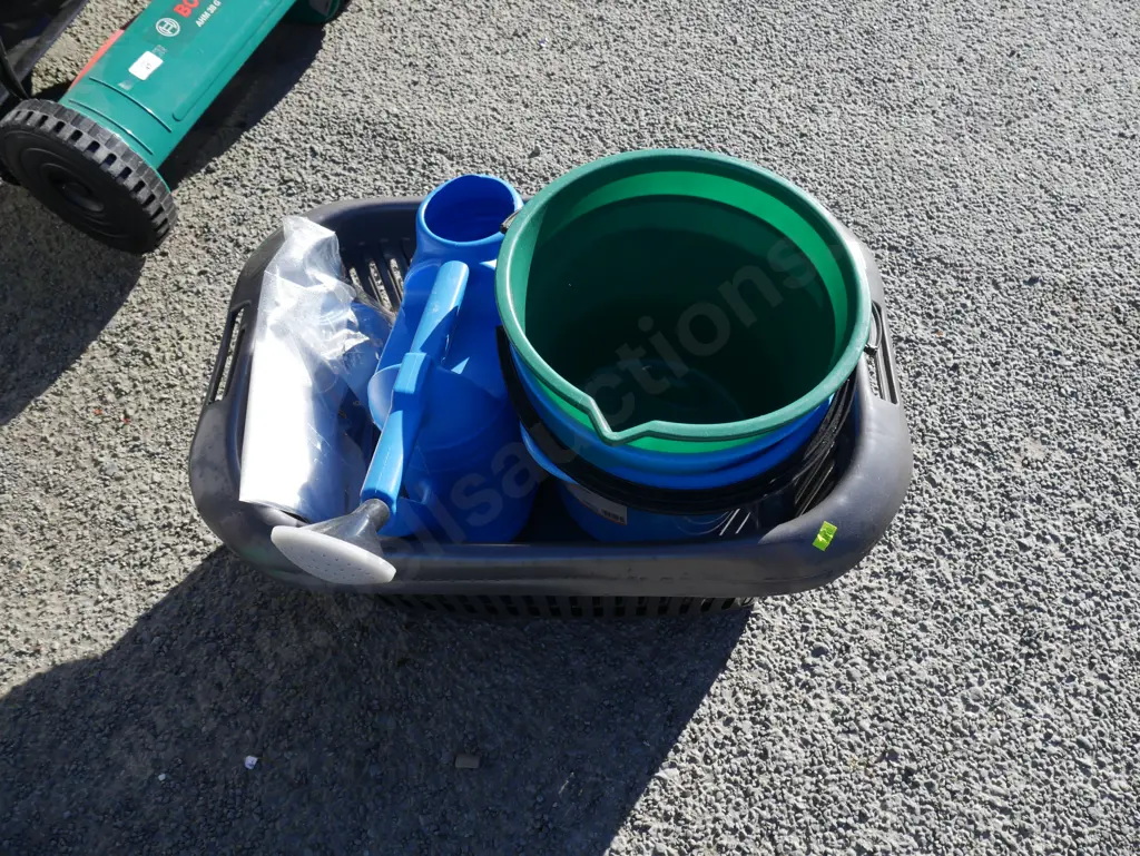 Plastic buckets etc Image 1++