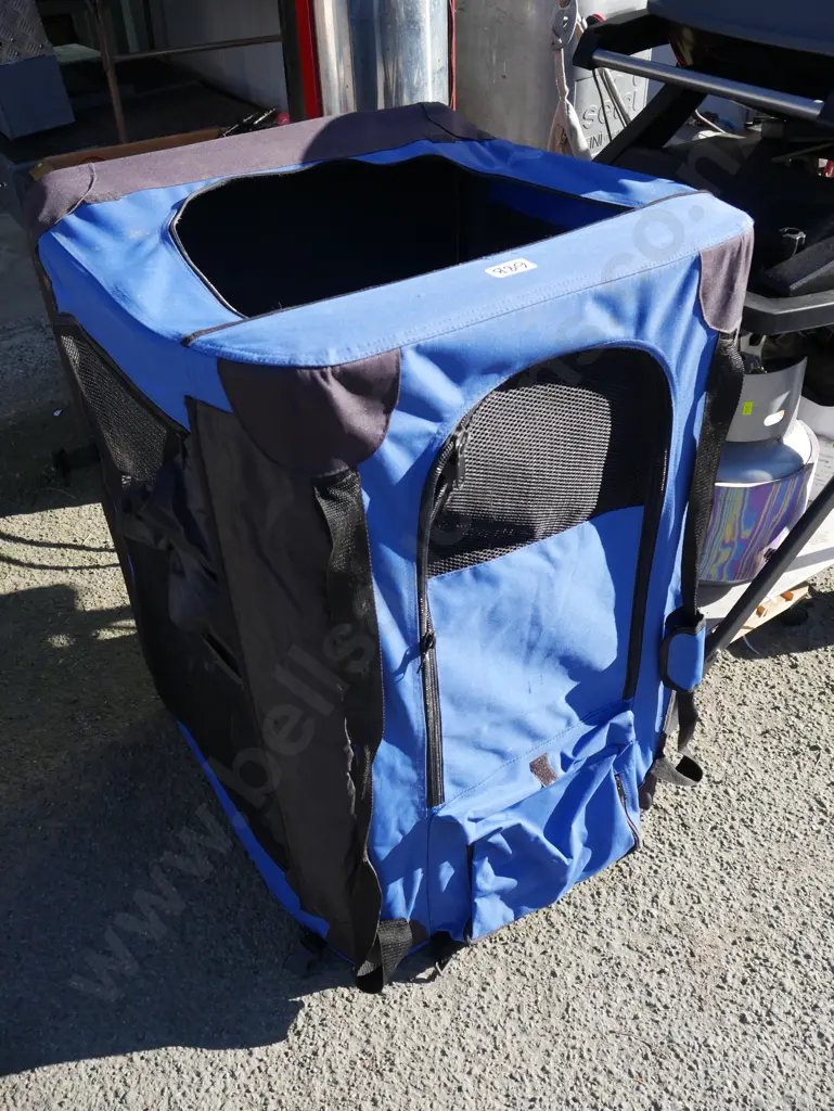 Large pet carrier Image 1++