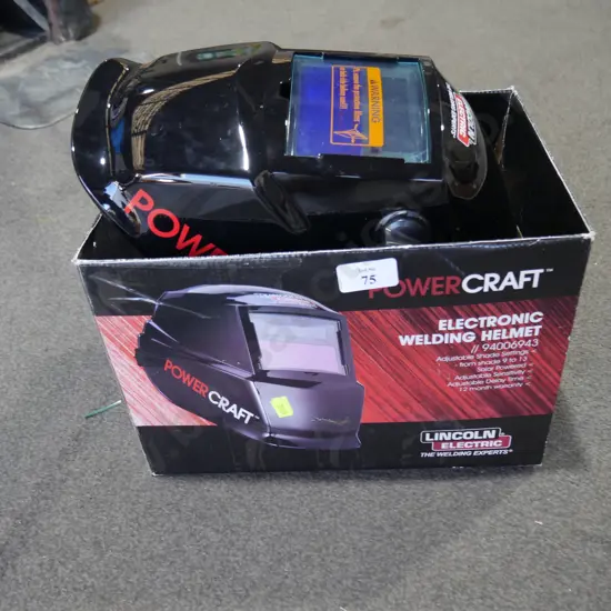 Welding helmet
