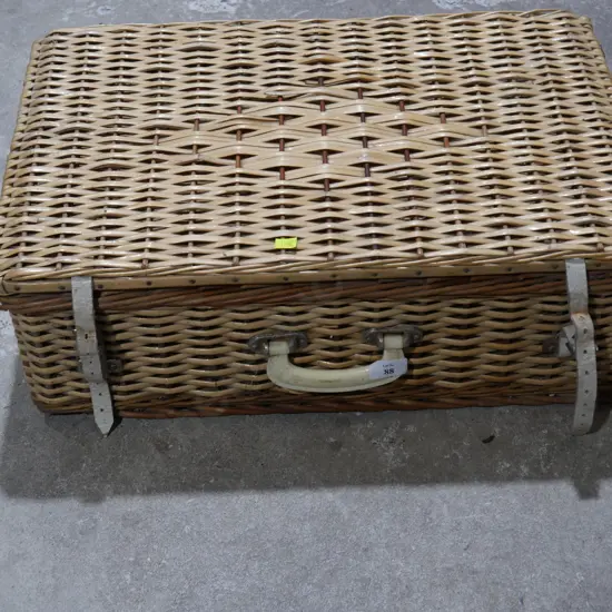 Picnic basket and contents