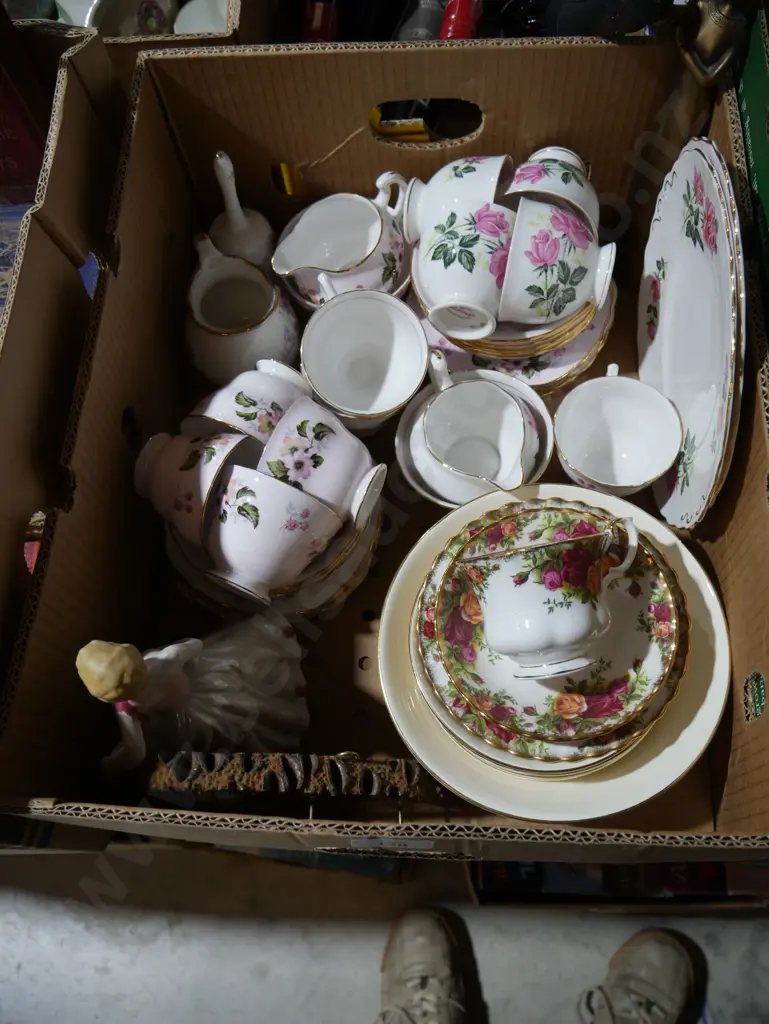 Assorted china Image 1++
