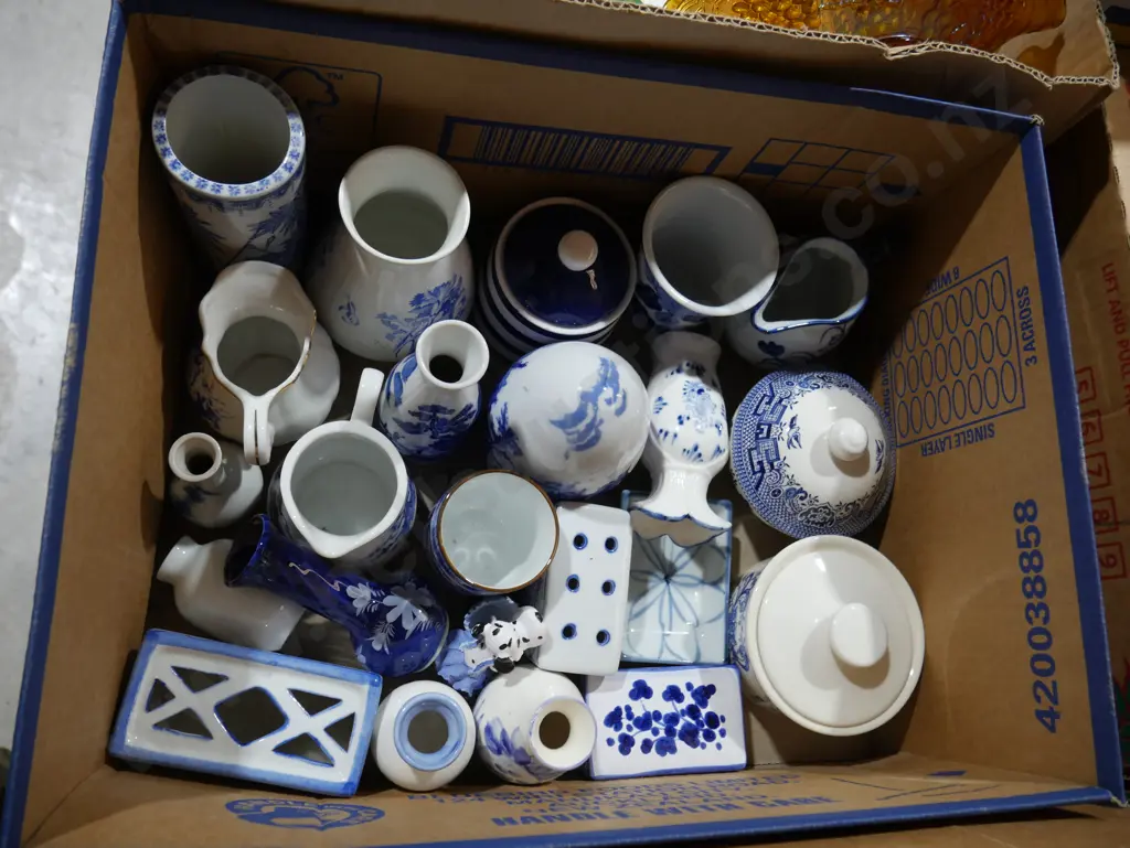 Blue and white china Image 1++