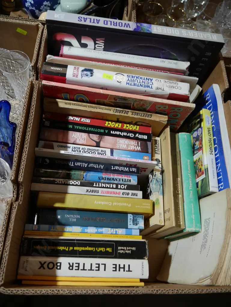 Books Image 1++