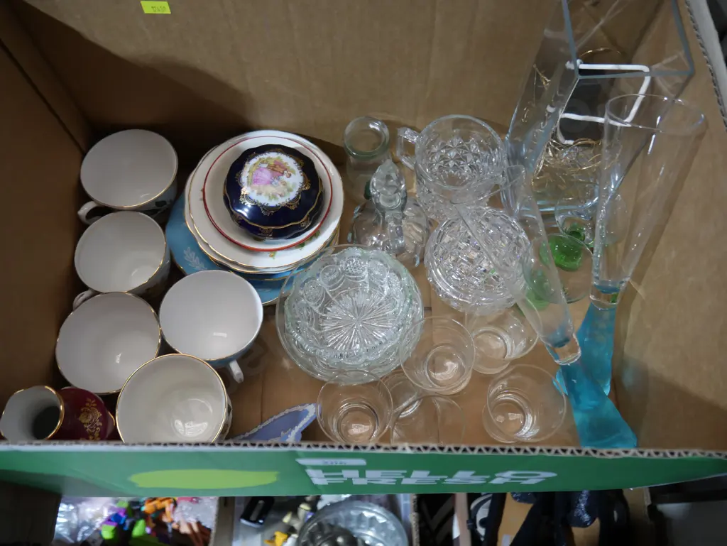 Glassware, trios etc Image 1++