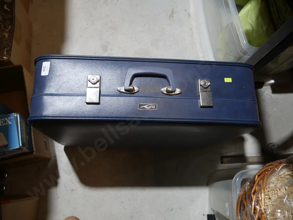 Suitcase Image 1++