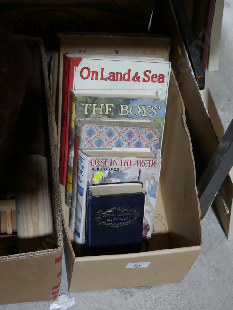 Books Image 1++