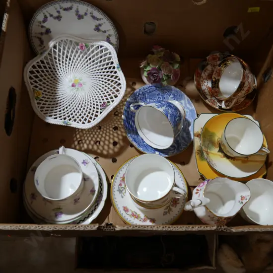 Cups and sauces etc