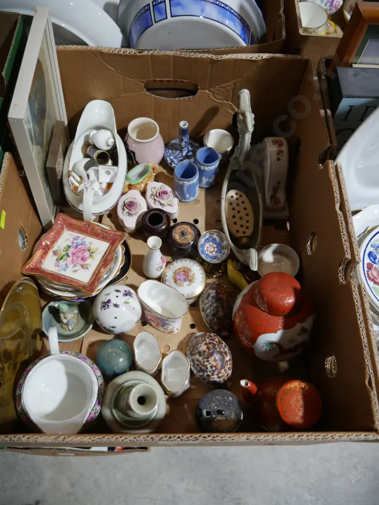 Assorted ornaments and China etc Image 1++