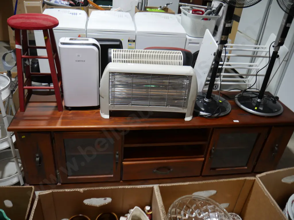 Large entertainment unit Image 1++