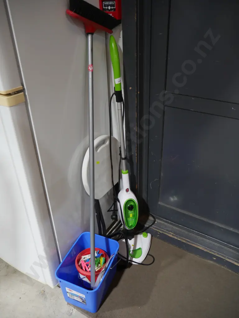 Sheffield steam mop etc Image 1++