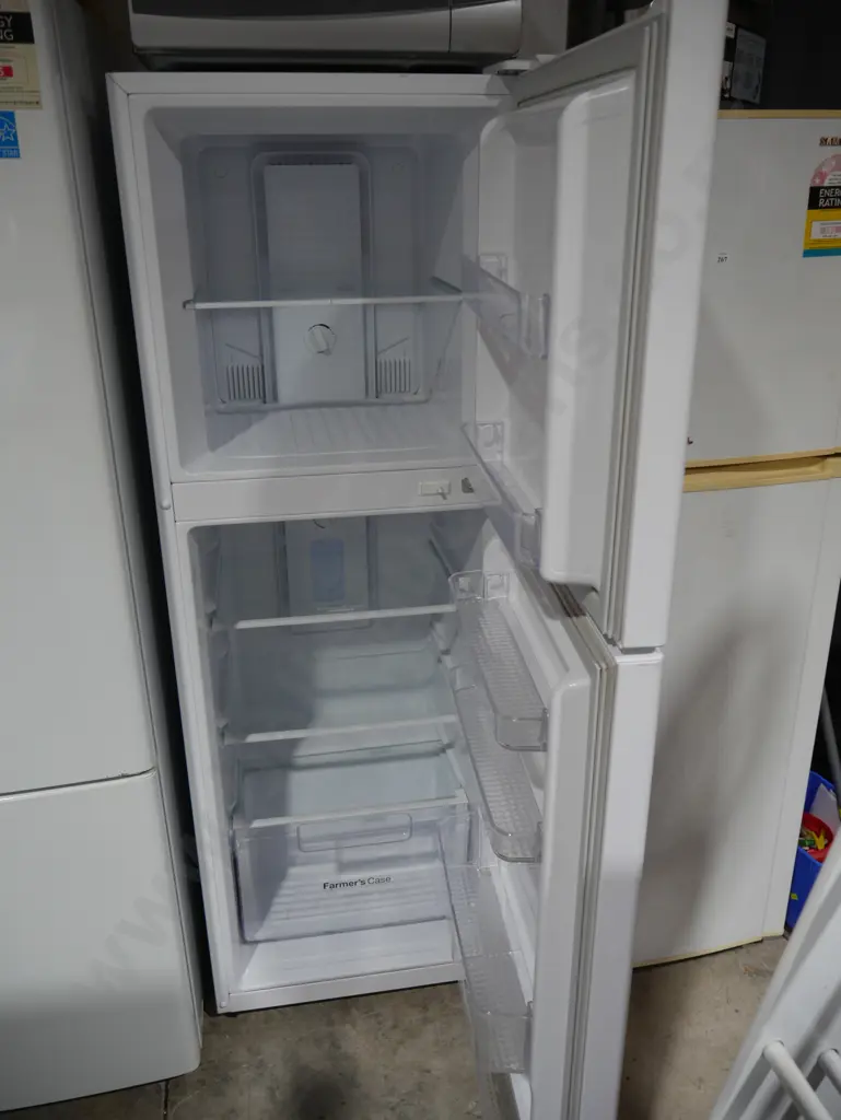 Daewoo fridge freezer Image 1++