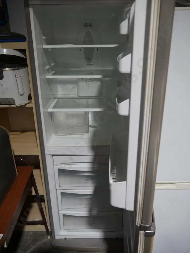 Fridge freezer Image 1++
