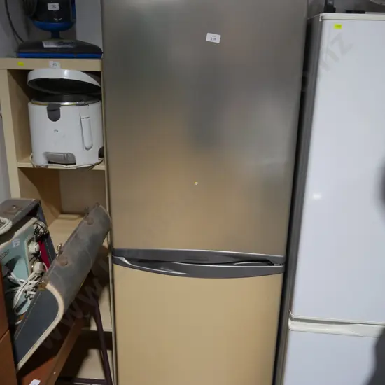 Fridge freezer