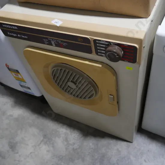 Hoover clothes dryer