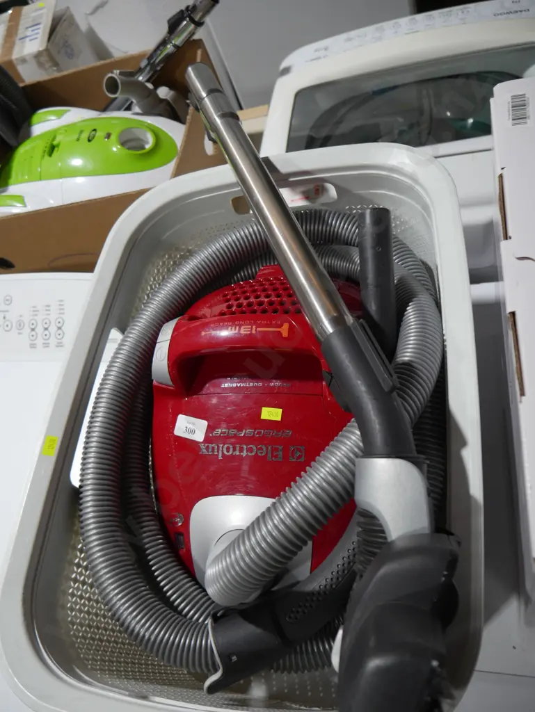 Electrolux vacuum cleaner Image 1++