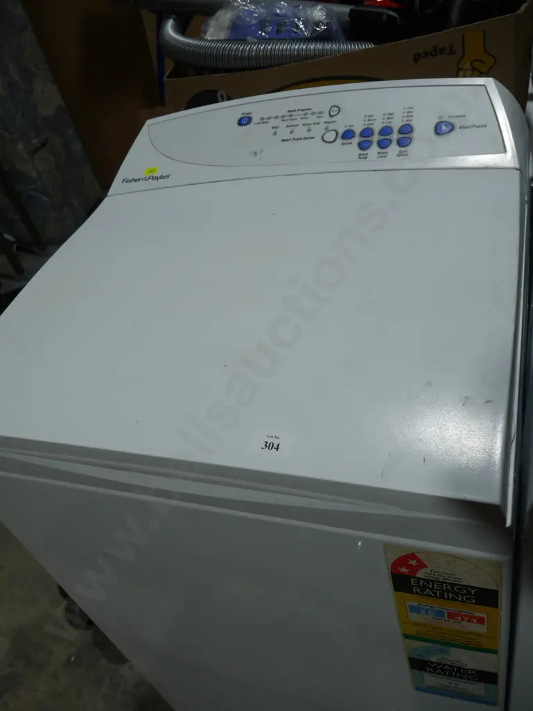 Fisher & Paykel top loader washing machine Image 1++