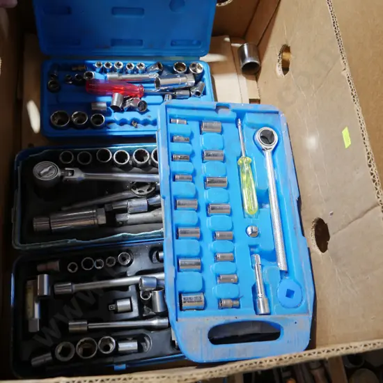 Box of socket sets