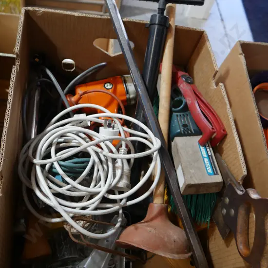 Crowbar, extension cord etc