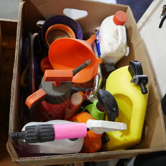 Garden sprayers etc
