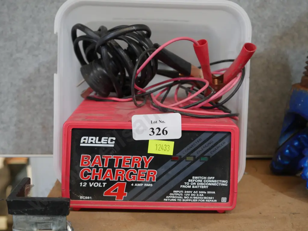 Battery charger Image 1++