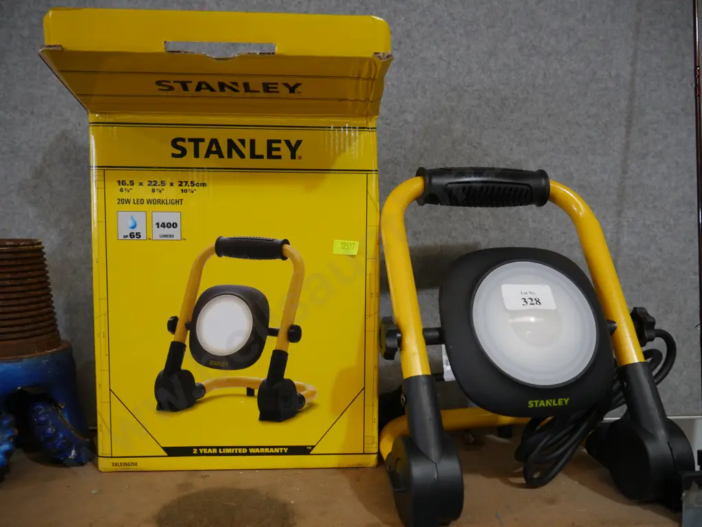 Stanley work light Image 1++