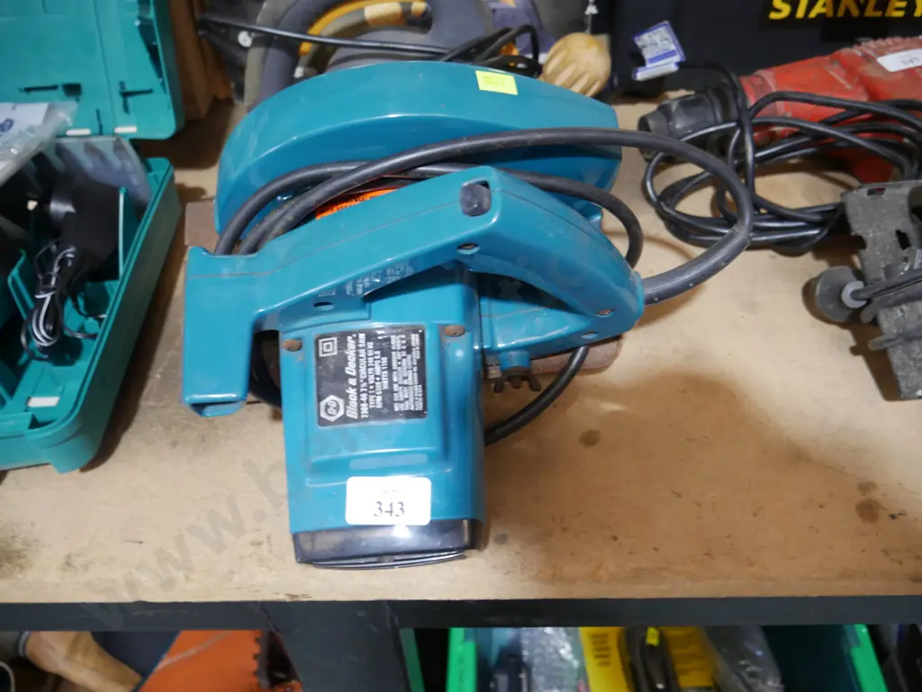 Black & Decker circular saw Image 1++