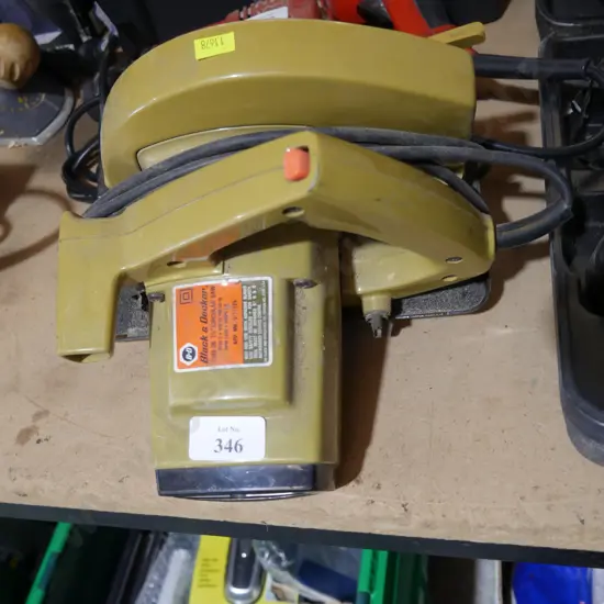 Black and Decker circular saw