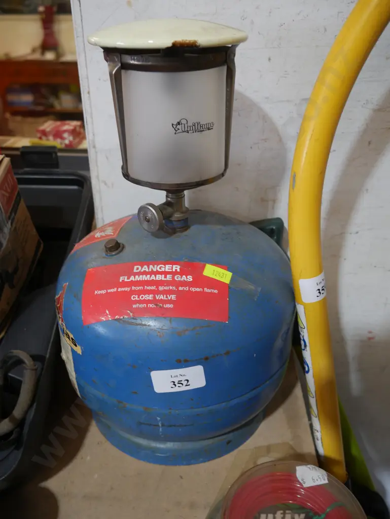 Camping lantern Image 1++