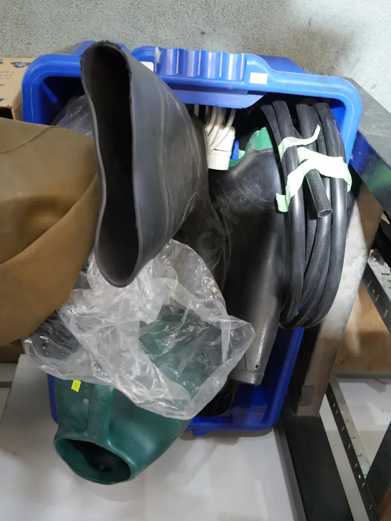 Watering can, gumboots etc Image 1++