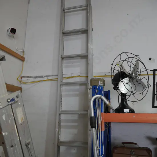 Extension ladder