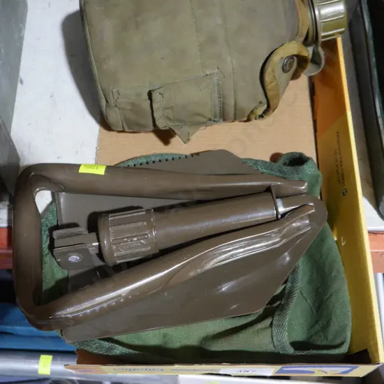 Trenching spade etc