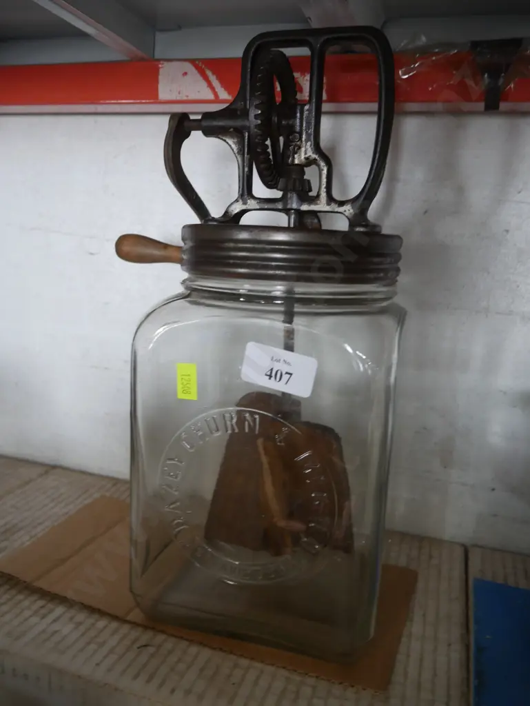 Butter churn Image 1++