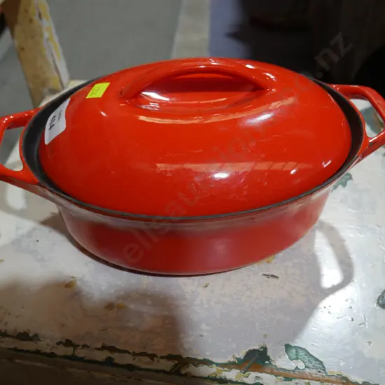 Small cast iron pot