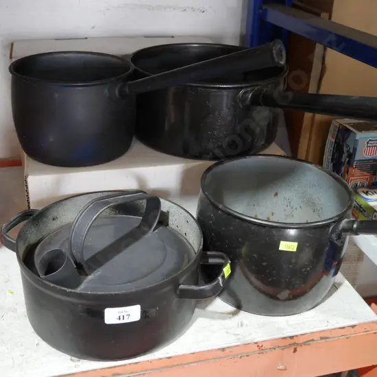 Four pots etc