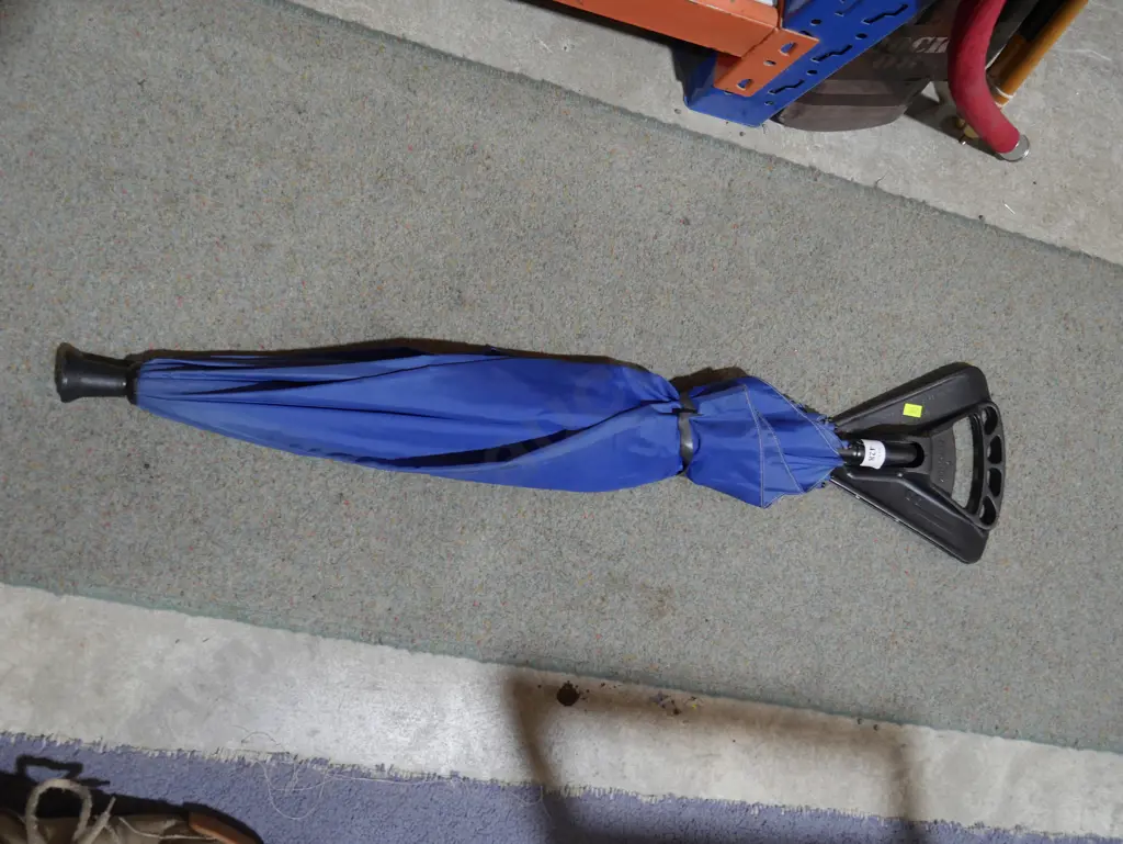 Flip stick umbrella Image 1++