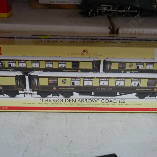 Hornby model train set 'The Golden Arrow's coaches