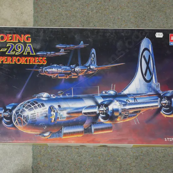 Model kit set Boeing b-29a super fortress