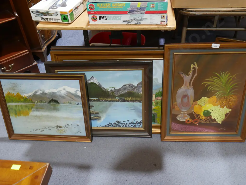 Assorted art Image 1++