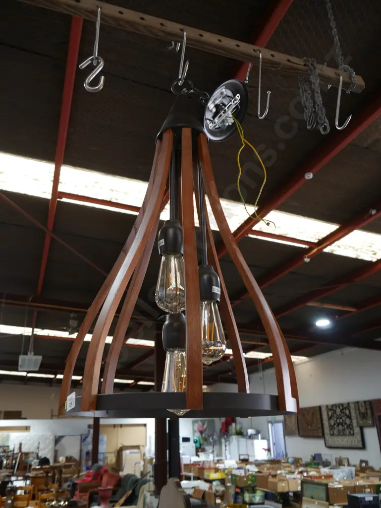 Light fitting Image 1++