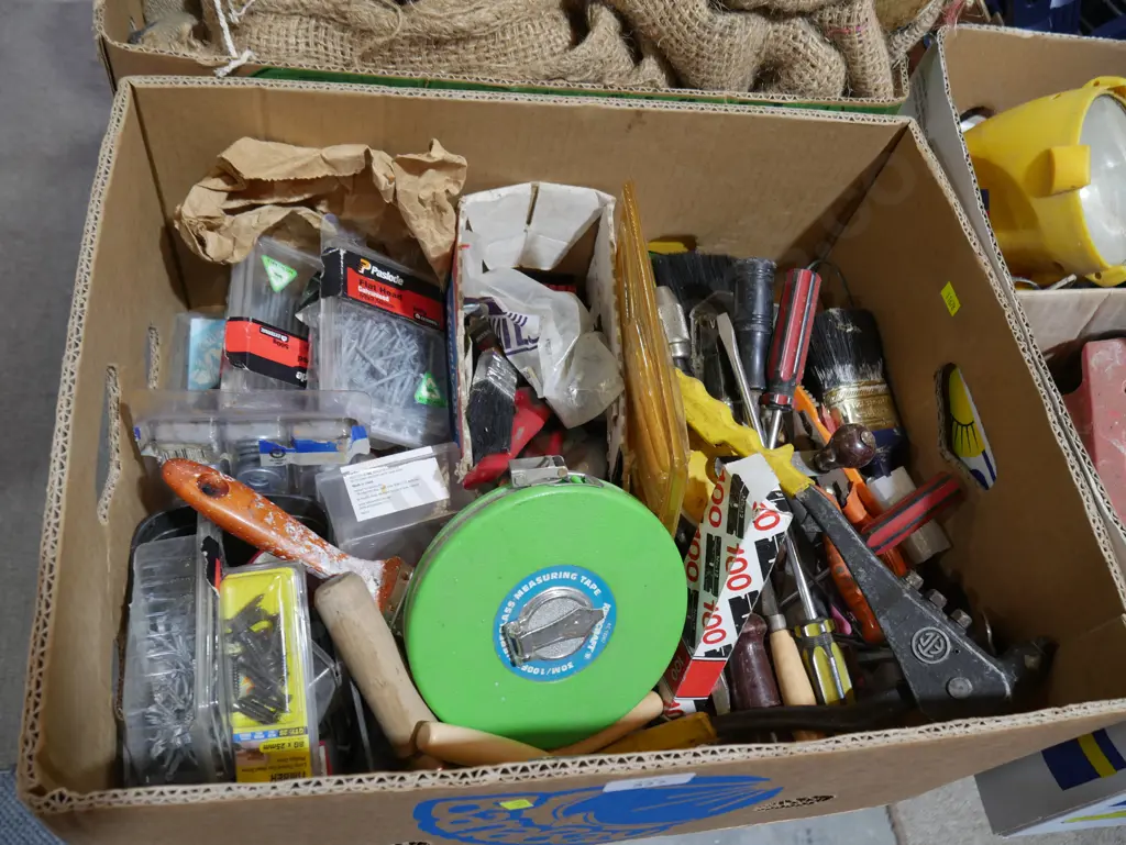 Assorted tools etc Image 1++