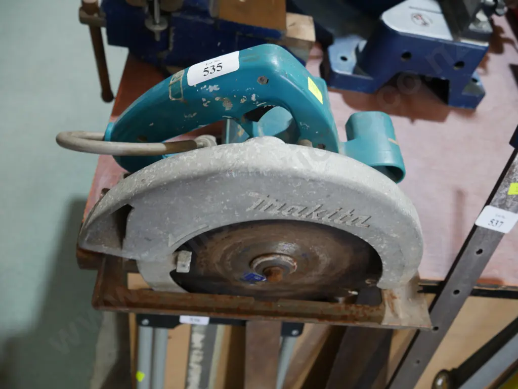 Makita saw Image 1++