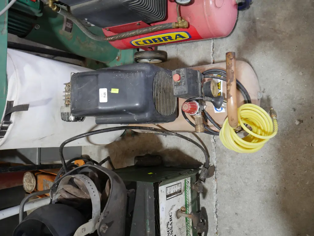 Air compressor Image 1++