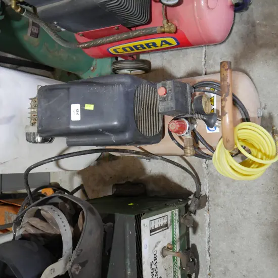 Air compressor