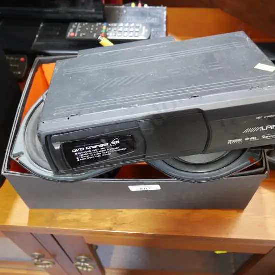 Alpine car stereo and speakers