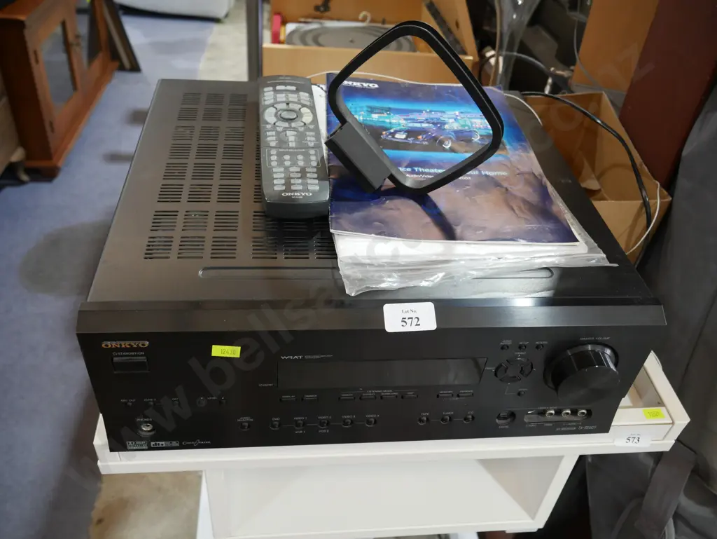 Onkyo stereo system Image 1++