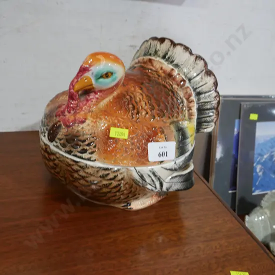 Turkey lidded dish