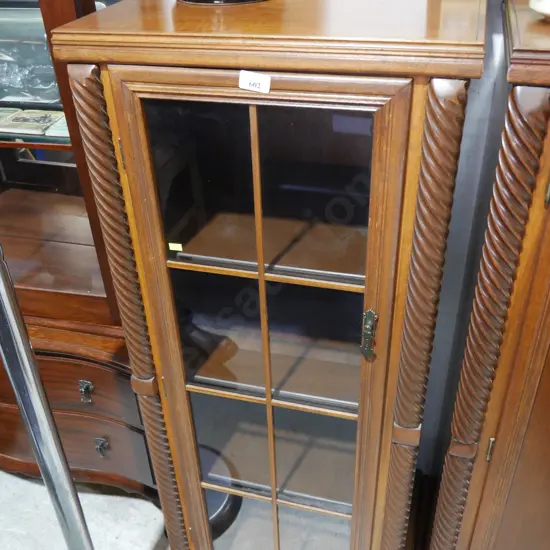 Display cabinet