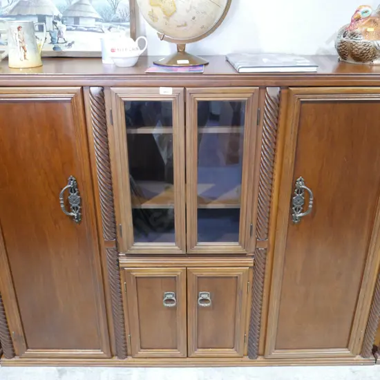 Sideboard