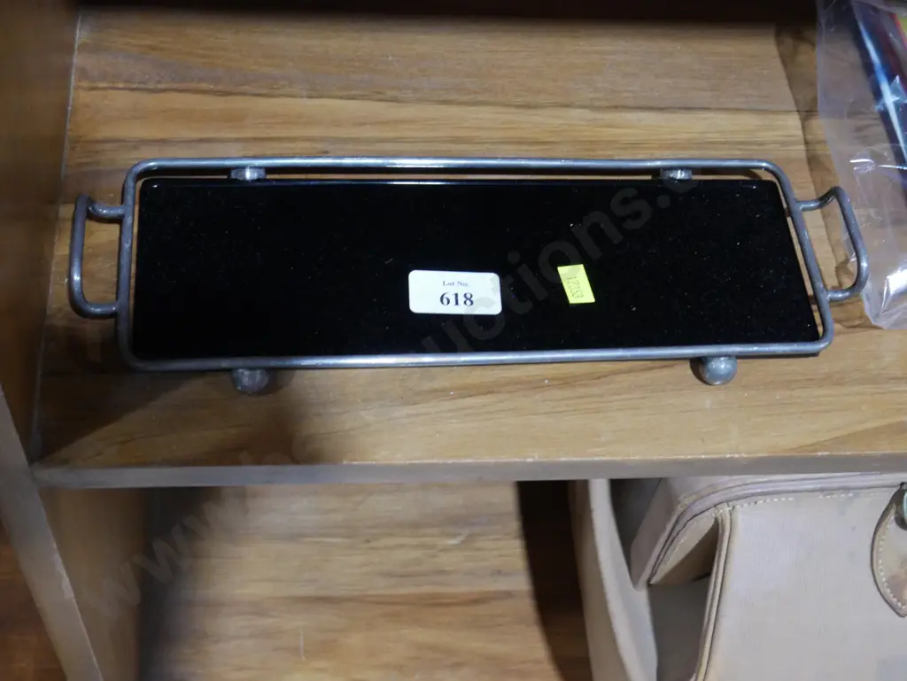 Black glass tray Image 1++
