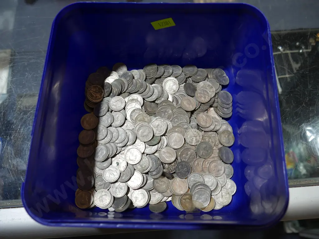 New Zealand three pence coins Image 1++